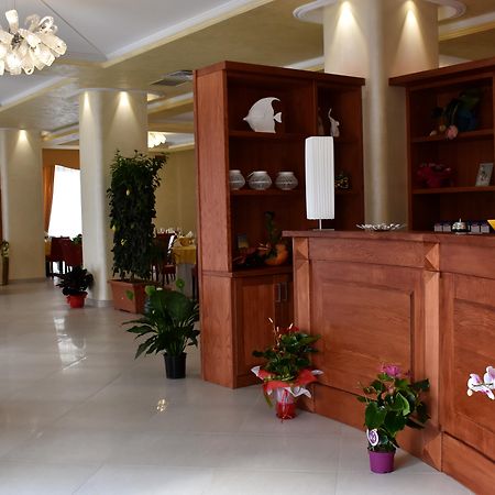 Hotel Riviera Azzurra Oliveri Exteriér fotografie