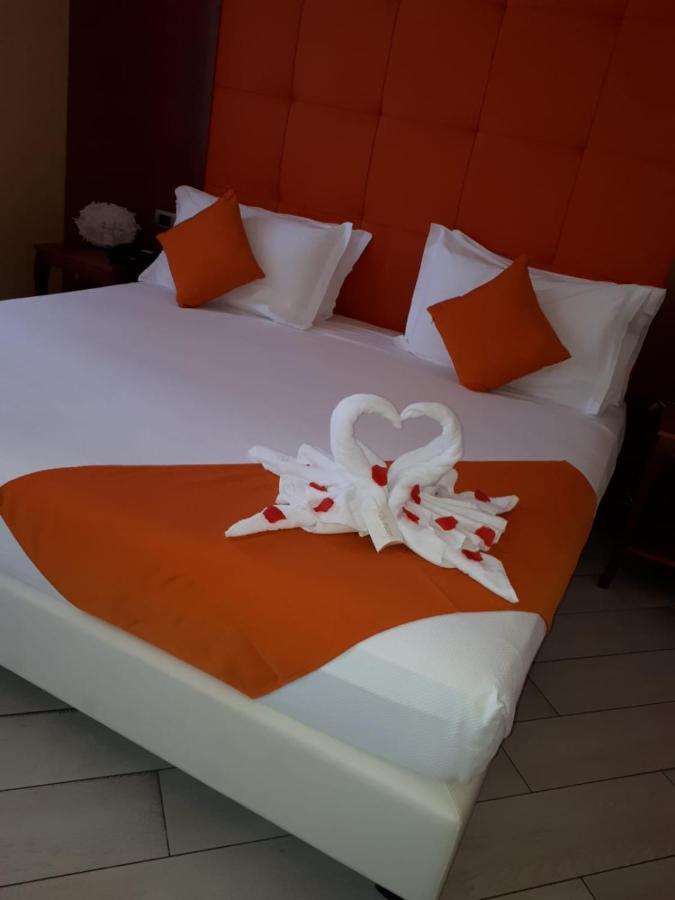 Hotel Riviera Azzurra Oliveri Exteriér fotografie