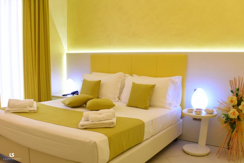 Hotel Riviera Azzurra Oliveri Pokoj fotografie