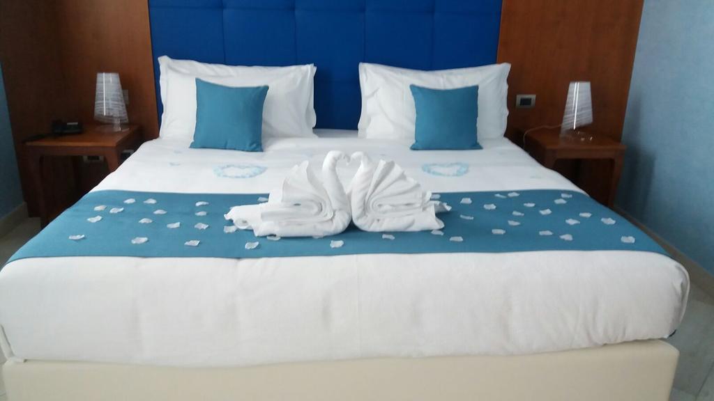 Hotel Riviera Azzurra Oliveri Exteriér fotografie